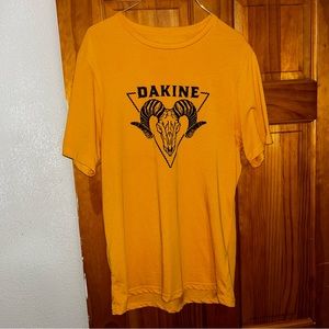 Men’s Large Dakine T-Shirt Like New
